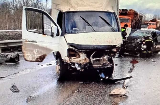 В Соликамске в результате ДТП погиб водитель «Лады Гранты»